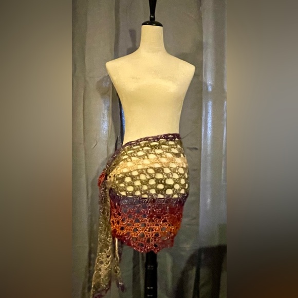 Summer Desert Sunset Lightweight Boho
Shaw & Swim Cover tie skirt
Hand Crochet - Picture 5 of 6